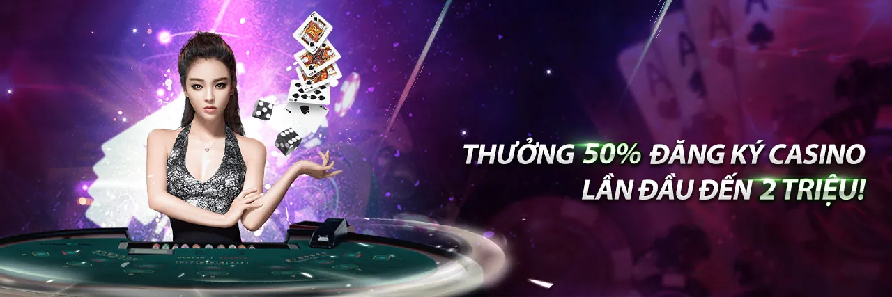 Hình ảnh trung tâm hỗ trợ khách hàng của vnd789 Casino, với nhân viên tư vấn đang làm việc trên máy tính